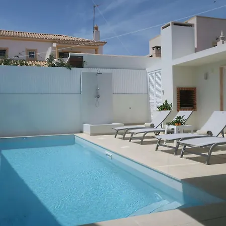 Casa Mirantina *